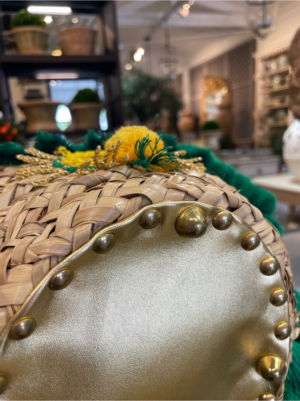 Tizzini x Authentic Provence Woven Straw Tassel Tote Bag in Green & Yellow, Ital - Picture 10 of 10
